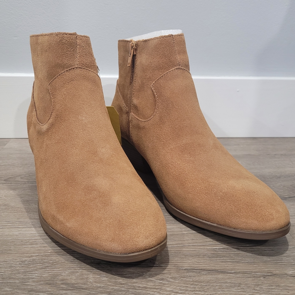 Womans Denver Hayes Tan Suede Ankle Boots SIZE 10